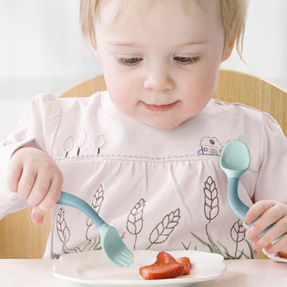 Silica Gel Auxiliary Food Bendable Eat Training Children Tableware Set Silicone Spoon Fork Learn To Eat Baby Utensils Set